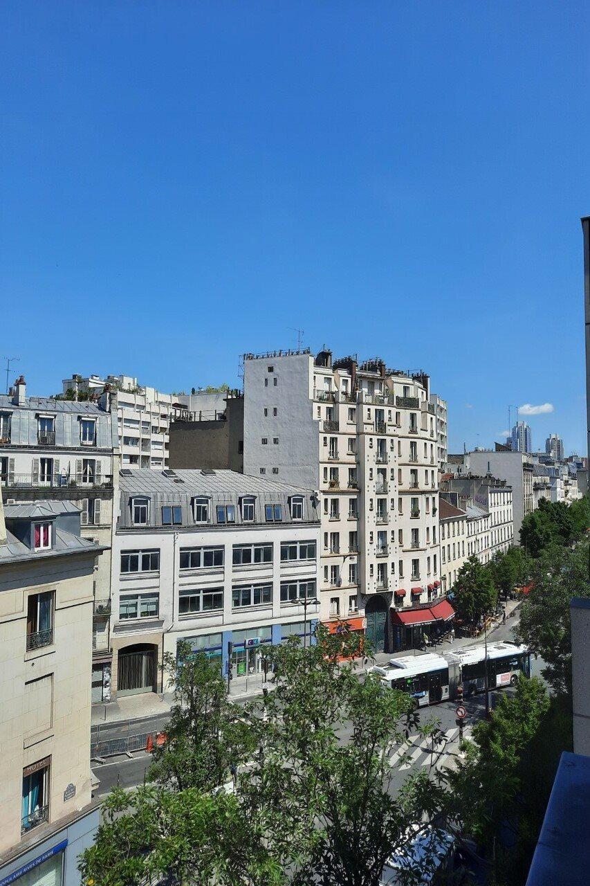 Hotel Paris Louis Blanc Bagian luar foto